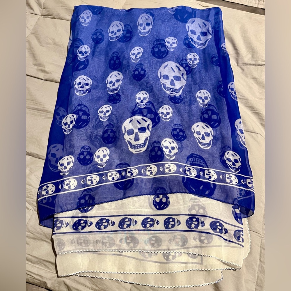 Alexander McQueen Skull  Scarf/Shawl, Ombré Blue and White